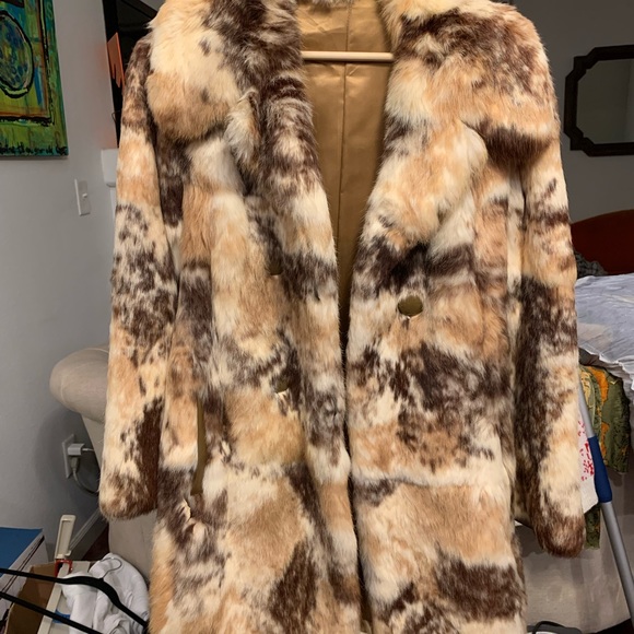 Rare Rabbit fur coat - Picture 5 of 6